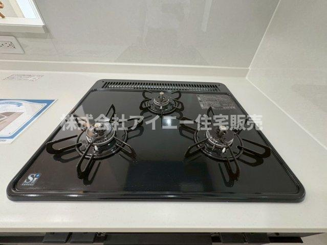 ★★うるま市石川4期-2号棟のキッチン|コンパクトなキッチンで掃除もラクラク