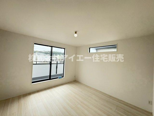 ★★うるま市石川4期-2号棟の洋室|ゆったりした洋室です