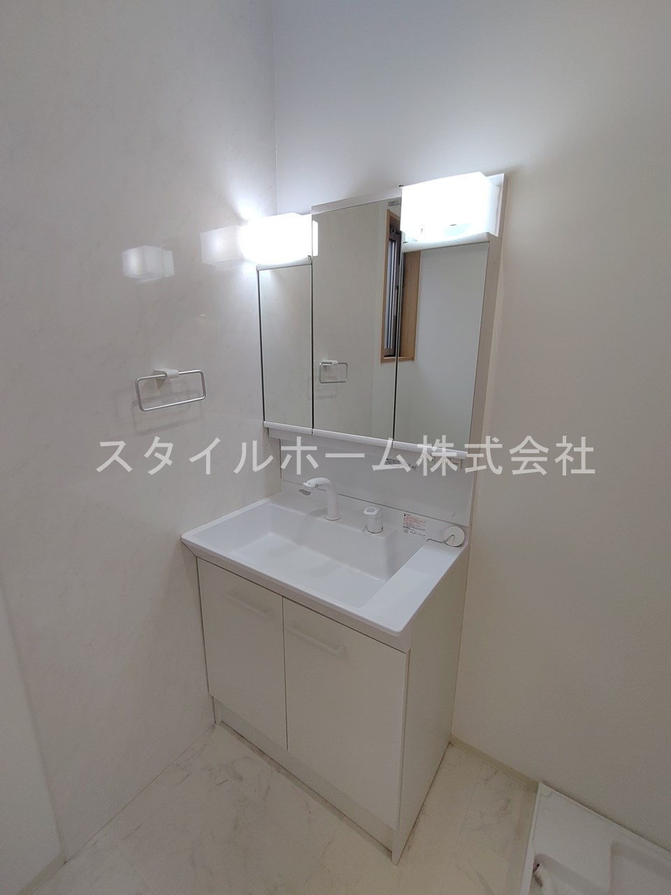 ＩＷ　ＳＵＭＩＫＡの洗面所