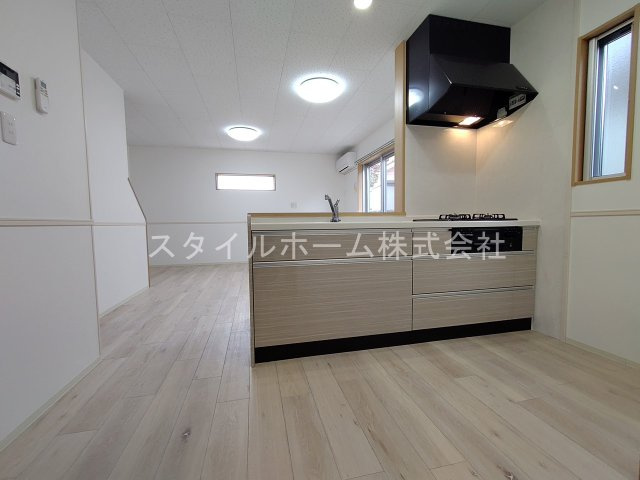 ＩＷ　ＳＵＭＩＫＡのキッチン