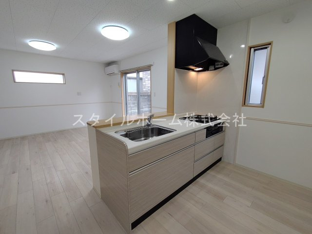 ＩＷ　ＳＵＭＩＫＡのキッチン