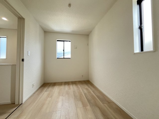 【子供部屋】 | 福岡市南区弥永1丁目第14　1号棟（全1棟）【仲介手数料無料・0円】 | 施工例。施工例は完成時と異なる場合があります。