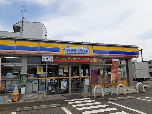 サニーレジデンスⅢの周辺|ミニストップ 入間小谷田店まで600m