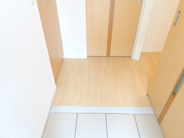 フローリッシュ・ガーデンの玄関|玄関