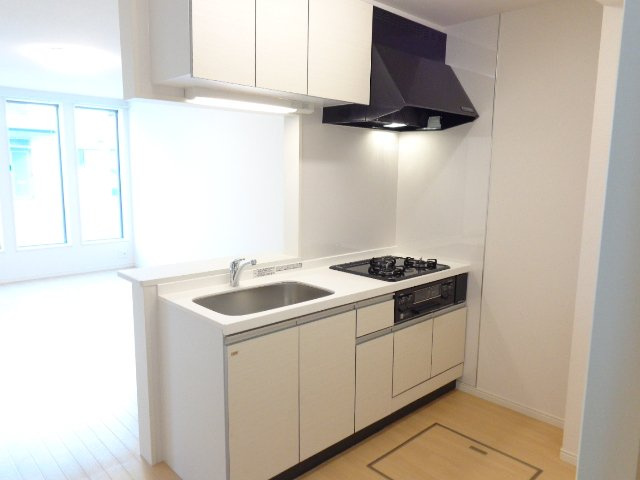 フローリッシュ・ガーデンのキッチン|キッチン