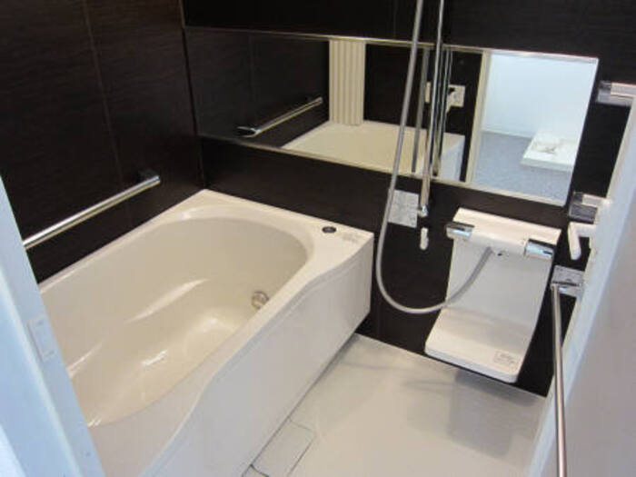 アクトタレイア茨木駅前の浴室