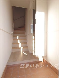 広島市安佐北区可部東４丁目のアパートの玄関