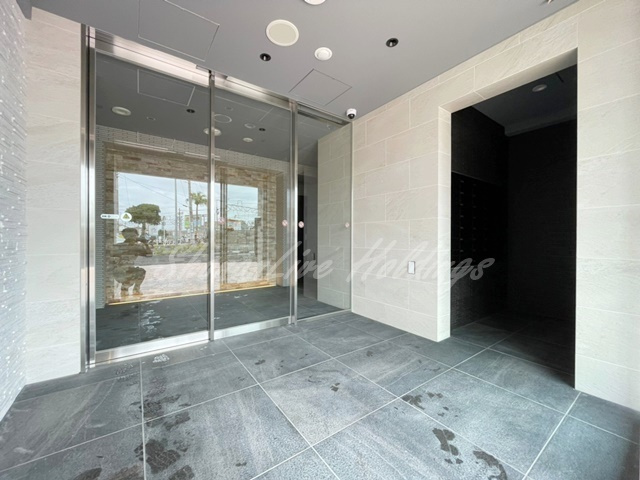 LUANA湘南のエントランス|毎日通るエントランス♪