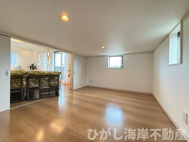 中郡大磯町生沢　中古戸建　の収納|新規リフォーム完了！　ウォークインクローゼット