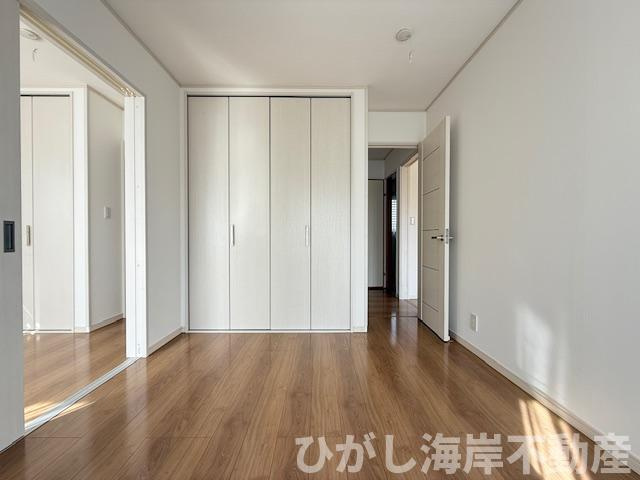 中郡大磯町生沢　中古戸建　の子供部屋|新規リフォーム完了！　5.5帖　洋室