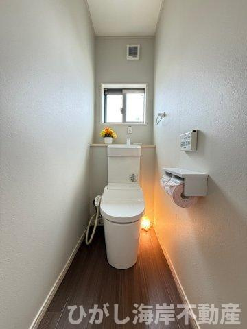 中郡大磯町生沢　中古戸建　のトイレ|新規リフォーム完了！　洗浄機能付きお手洗い