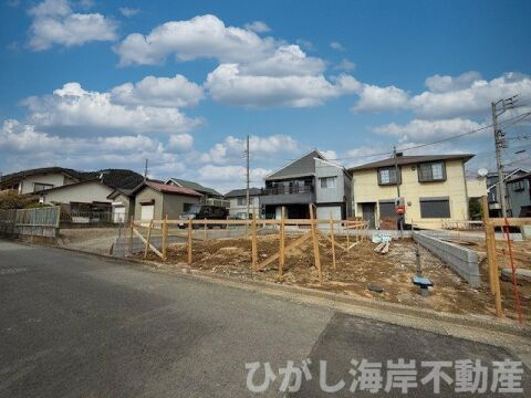 中郡大磯町大磯　新築戸建　全２棟の外観|3月6日撮影　建築中　現地外観
