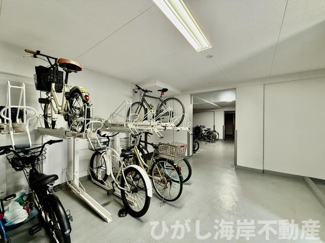 リストレジデンス茅ヶ崎の駐輪場|敷地内駐輪場