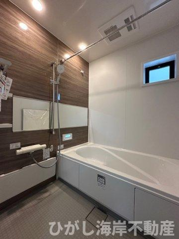 藤沢市片瀬４丁目　新築戸建　全３棟の浴室|一坪タイプのユニットバス
