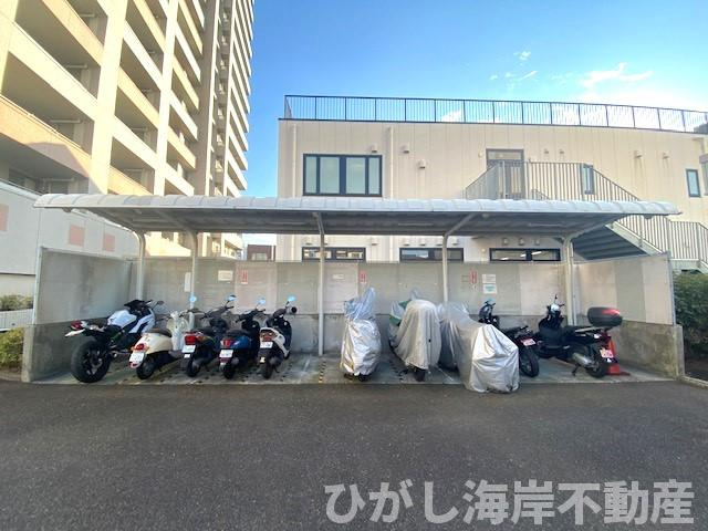 ライオンズプラザ平塚見附町の駐車場|バイク置場