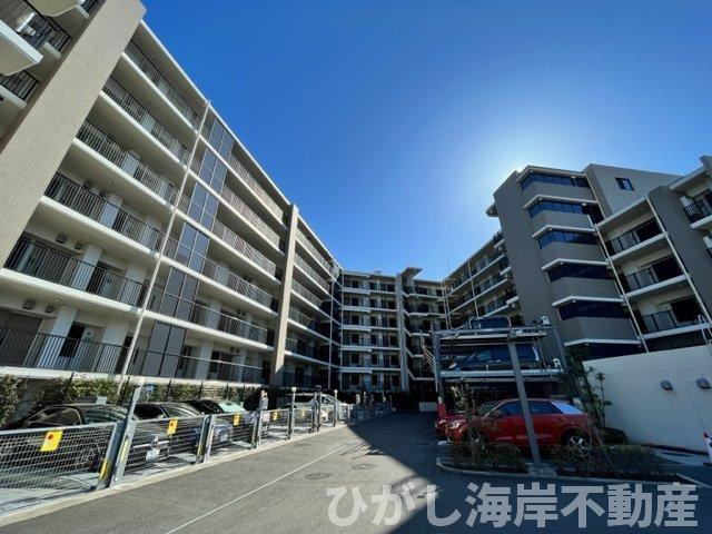 ジオ茅ヶ崎フレシアの駐車場|敷地内駐車場