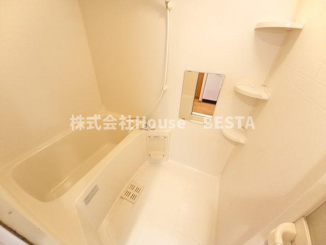 プレサンス神戸裁判所前の浴室