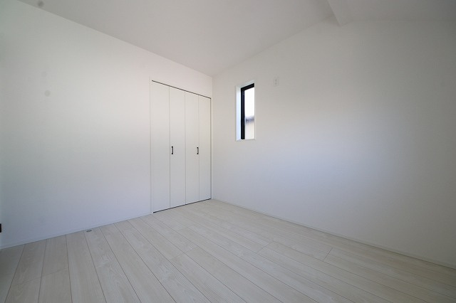 【周辺】 | 人生100年時代、永く安心してお住まいいただくために、大切なご家族と財産を守ることのできる地震に強い安心な住宅！お休みの日にご家族で見学はいかがでしょう♪