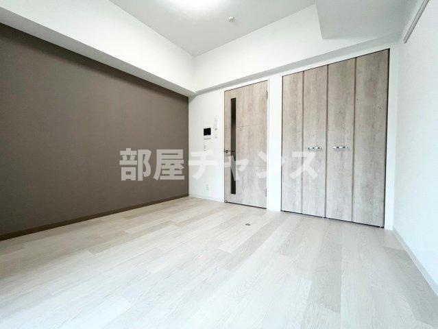 ラ・プレス新栄の寝室|ゆとりの広さです