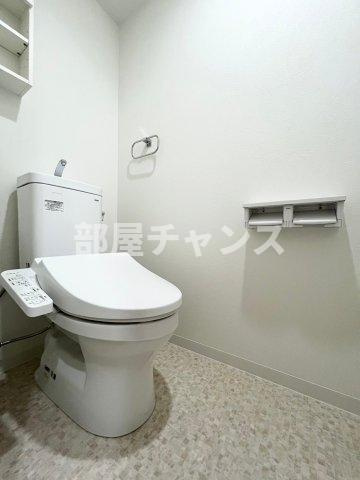 ラ・プレス新栄のトイレ|落ち着いた色調のトイレです