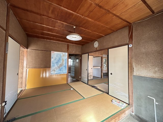 名西郡石井町中古戸建の玄関