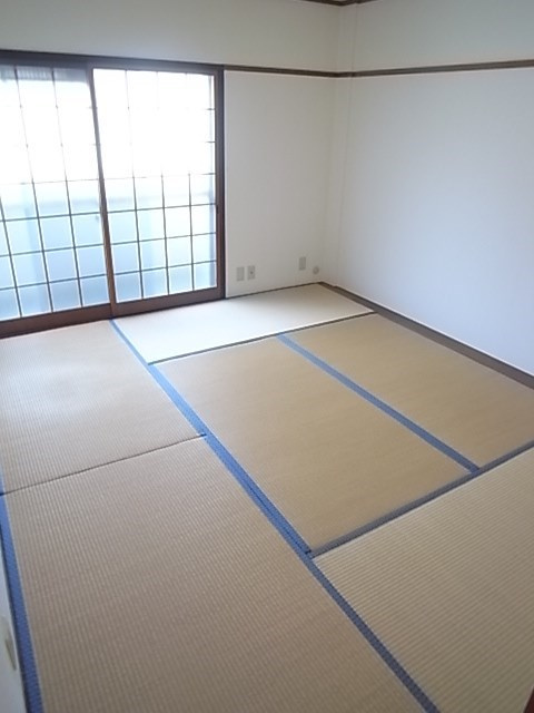 クローバーハウスの和室