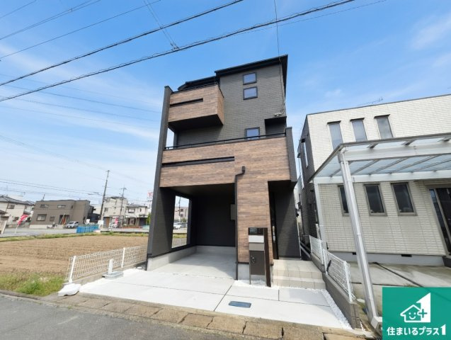 加古川市加古川町北在家　新築一戸建ての外観|安心の10年保証！外観を美しく保ち、雨水で汚れを落とします！気になることがありましたら、お気軽にお問い合わせください！