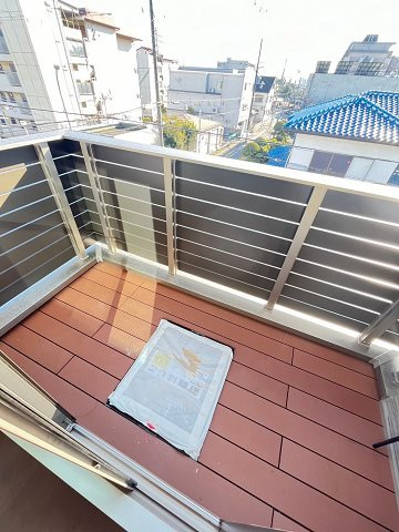 Keyビレッジ　東鳴尾のバルコニー