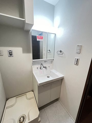 Keyビレッジ　東鳴尾の洗面所