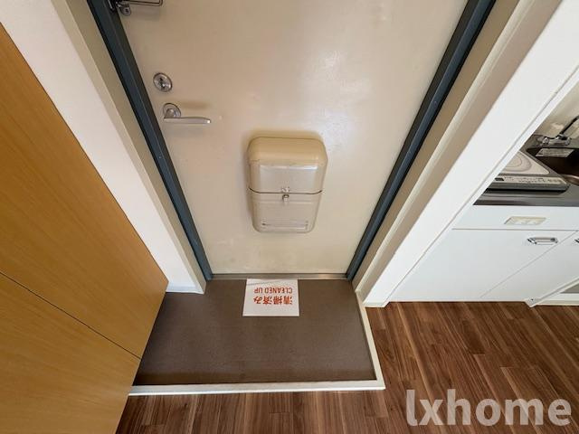 ラポール37の玄関