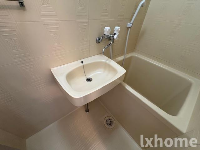 ラポール37の浴室