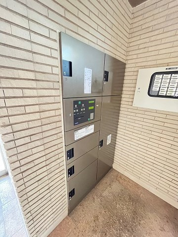 アーバンドルフ甲子園口の外観