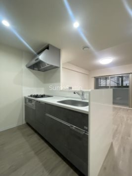 ラ　フェリーチェ難波のキッチン|きれいなキッチンです