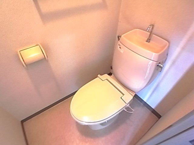 メゾン本町