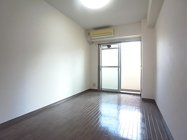 メゾン本町