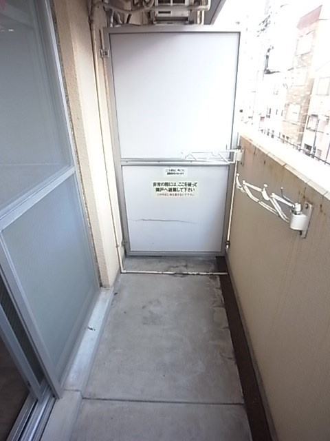 メゾン本町のバルコニー