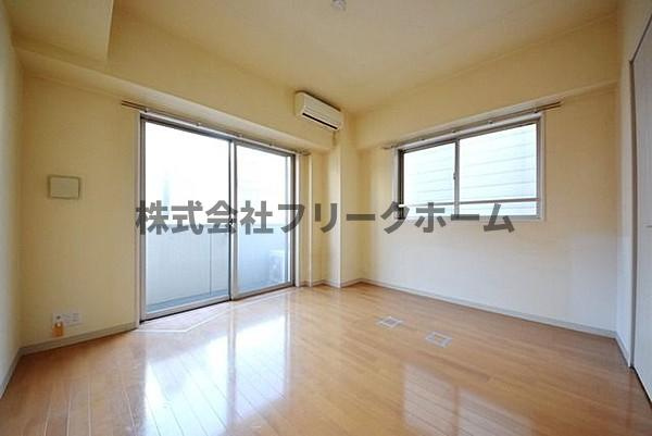 武蔵野市吉祥寺本町１丁目の賃貸マンションの寝室