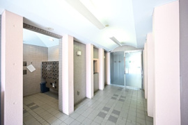 落ち着いたエントランスです