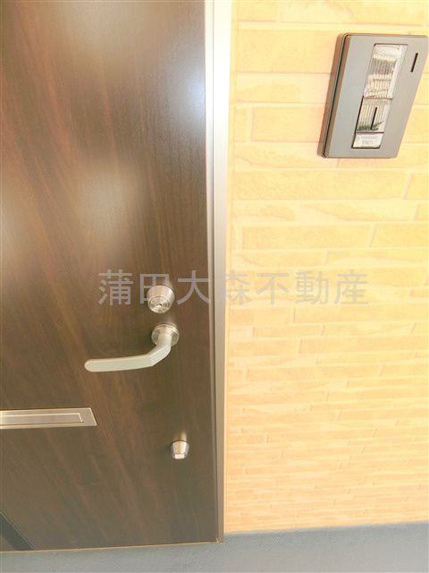 アーク西糀谷の玄関