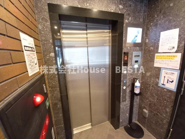 プレサンス神戸元町ベルシオンのロビー