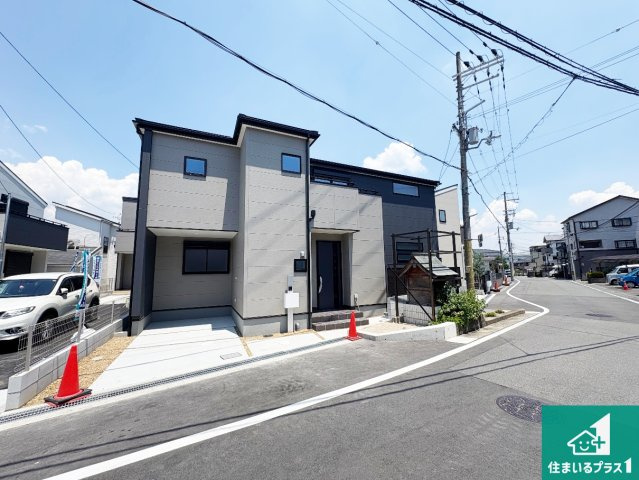 茨木市上野町　第7期　新築一戸建ての外観|お客様に長く安心して住んでいだだける事にこだわった家づくり！住んでからのアフターサービスにもしっかりと取り組んでいます！