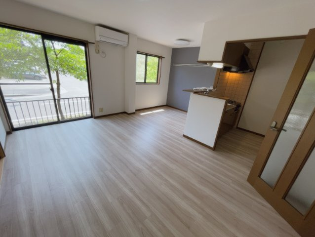 レジデンス清水山の居間・リビング|別部屋の写真になります