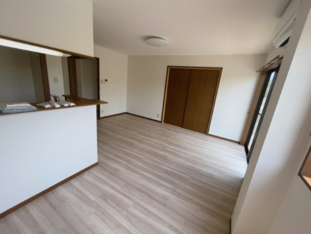 レジデンス清水山の居間・リビング|別号室の写真となります