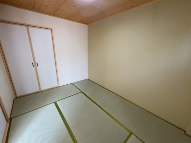 レジデンス清水山の和室|別号室の写真となります