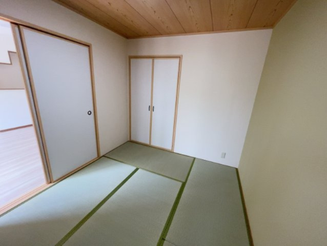 レジデンス清水山の和室|別号室の写真となります