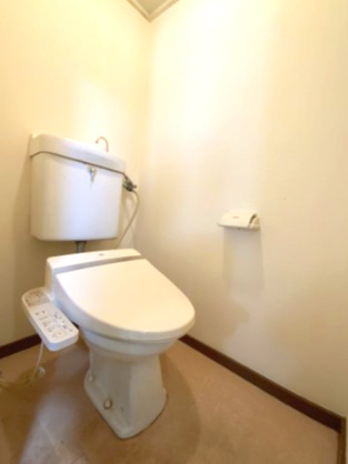 ローレルハイツ北神戸 四号棟のトイレ|トイレ