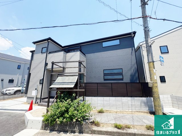 茨木市上野町　第7期　新築一戸建ての外観|安心の10年保証！外観を美しく保ち、雨水で汚れを落とします！気になることがありましたら、お気軽にお問い合わせください！