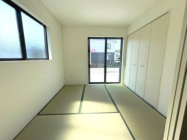【和室】 | 福岡市東区三苫2丁目6期7期　3号棟（全5棟）【仲介手数料無料・0円】 | 現地写真。1階和室です。