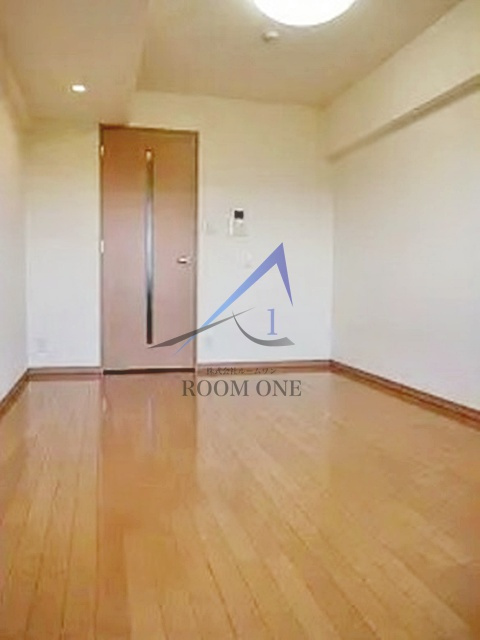 ルーブル南池袋の居間・リビング|洋室のお部屋です。