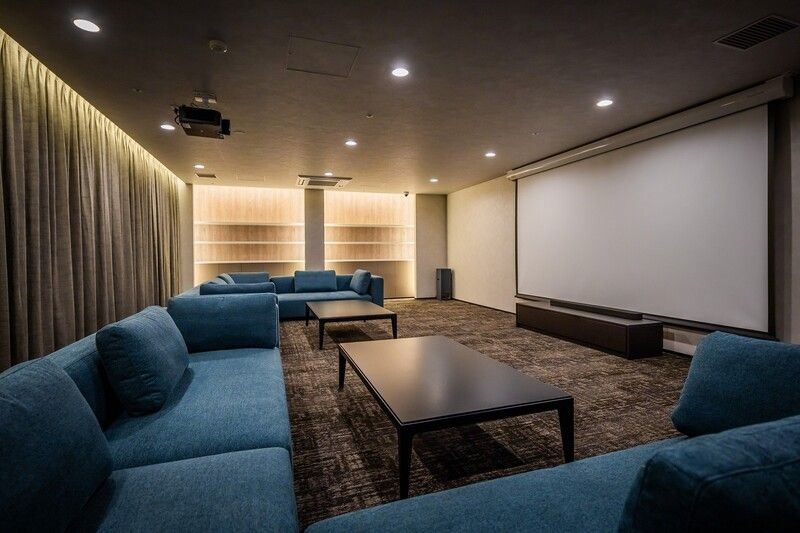 ロイヤルパークス有明のロビー